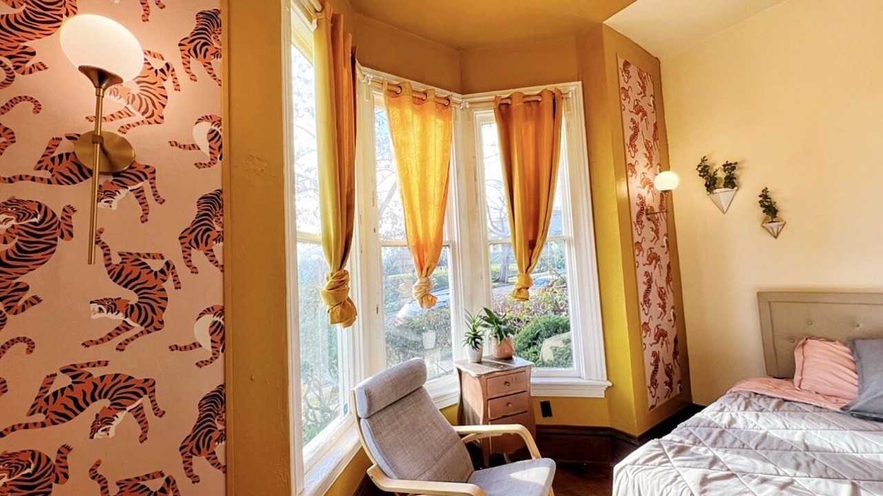 Photo of Bedroom in Oakland