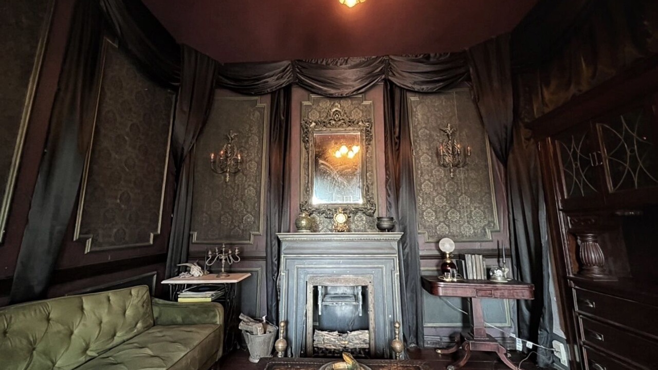 Photo of Livingroom in Oakland