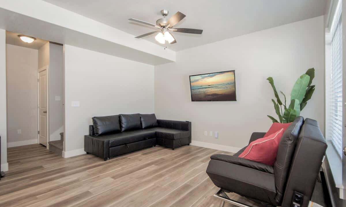 Photo of Livingroom in Garden City
