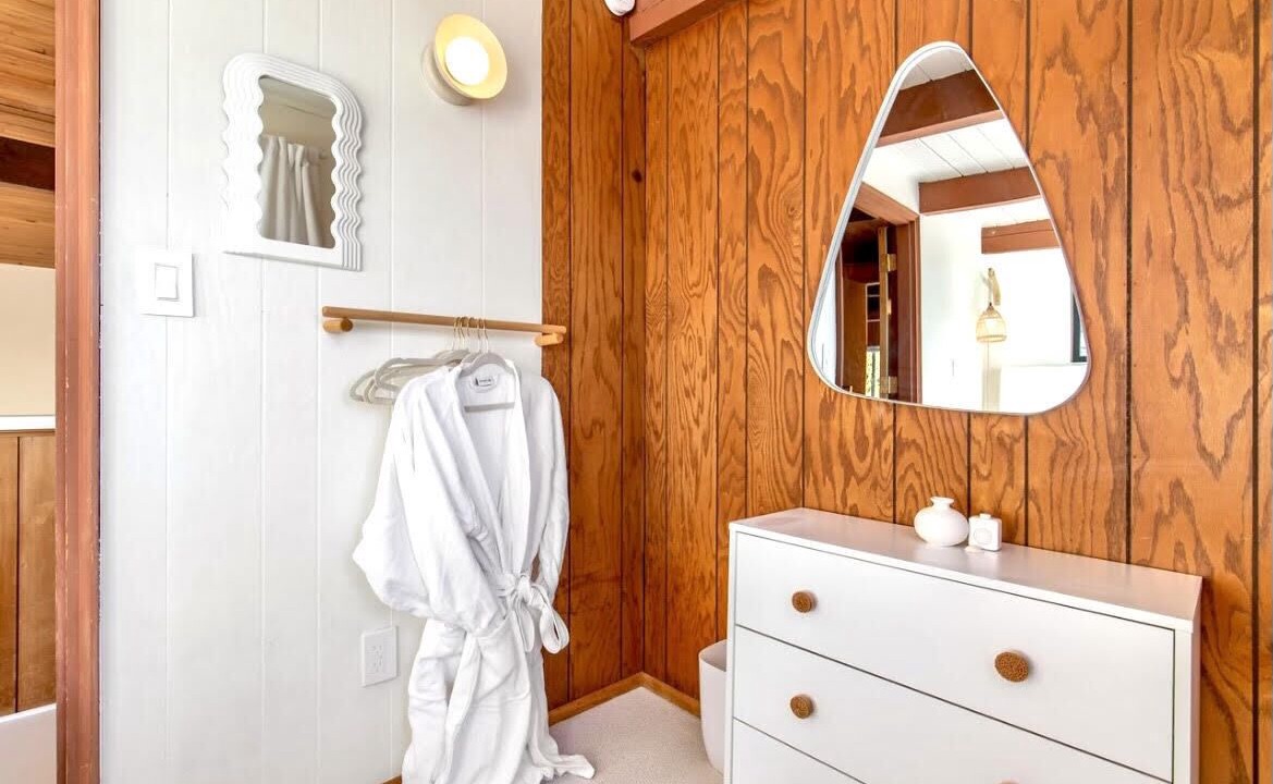 Photo of Bedroom in Des Moines