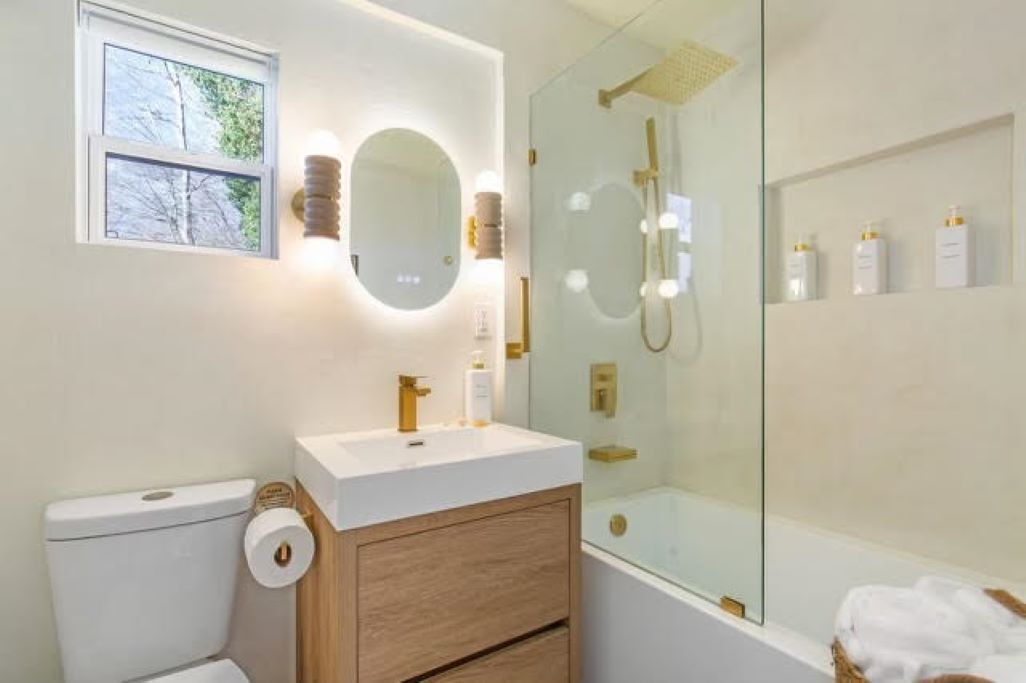 Photo of Bathroom in Des Moines