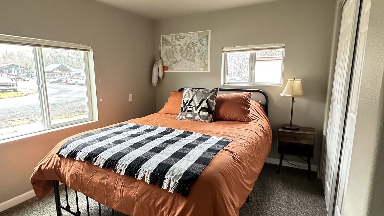 Photo of Bedroom in Stites