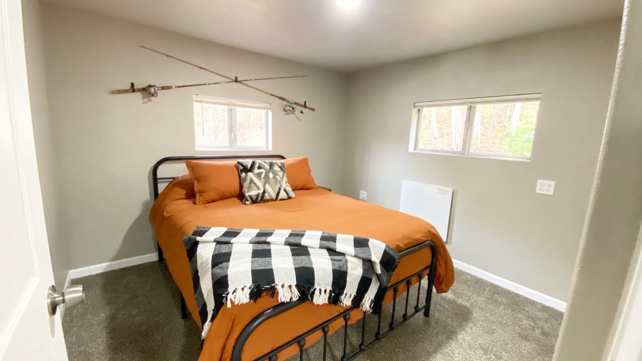 Photo of Bedroom in Stites