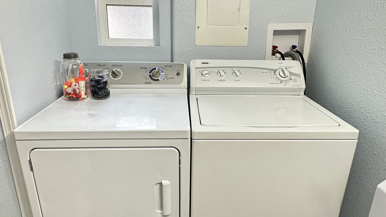 Photo of Others in Stites