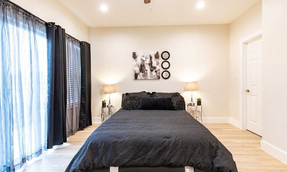 Photo of Bedroom in Montopolis