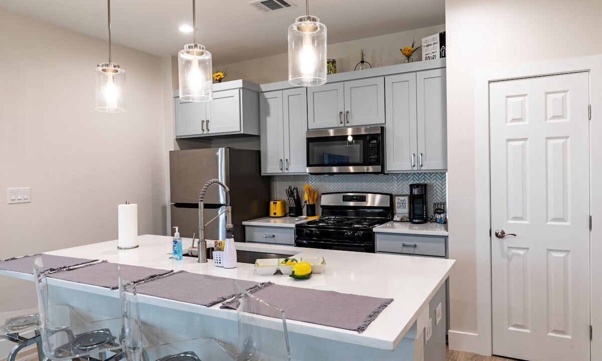 Photo of Kitchen in Montopolis