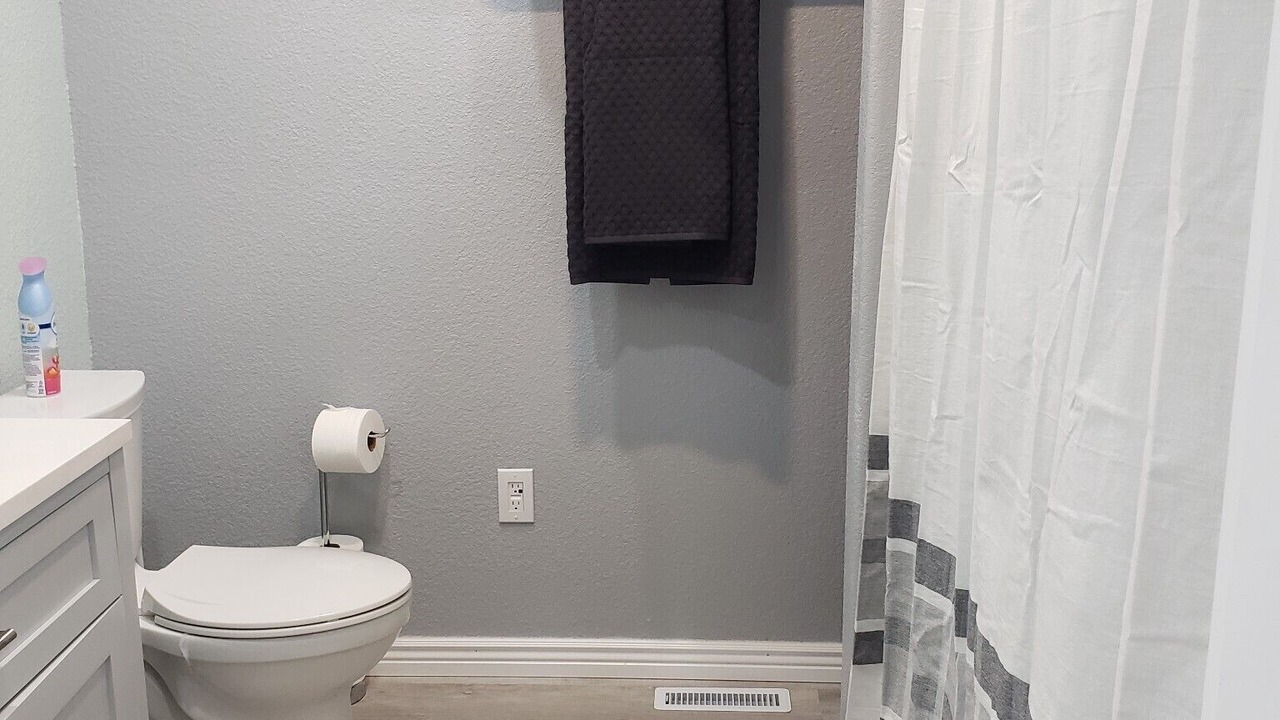 Photo of Bathroom in Scottsbluff