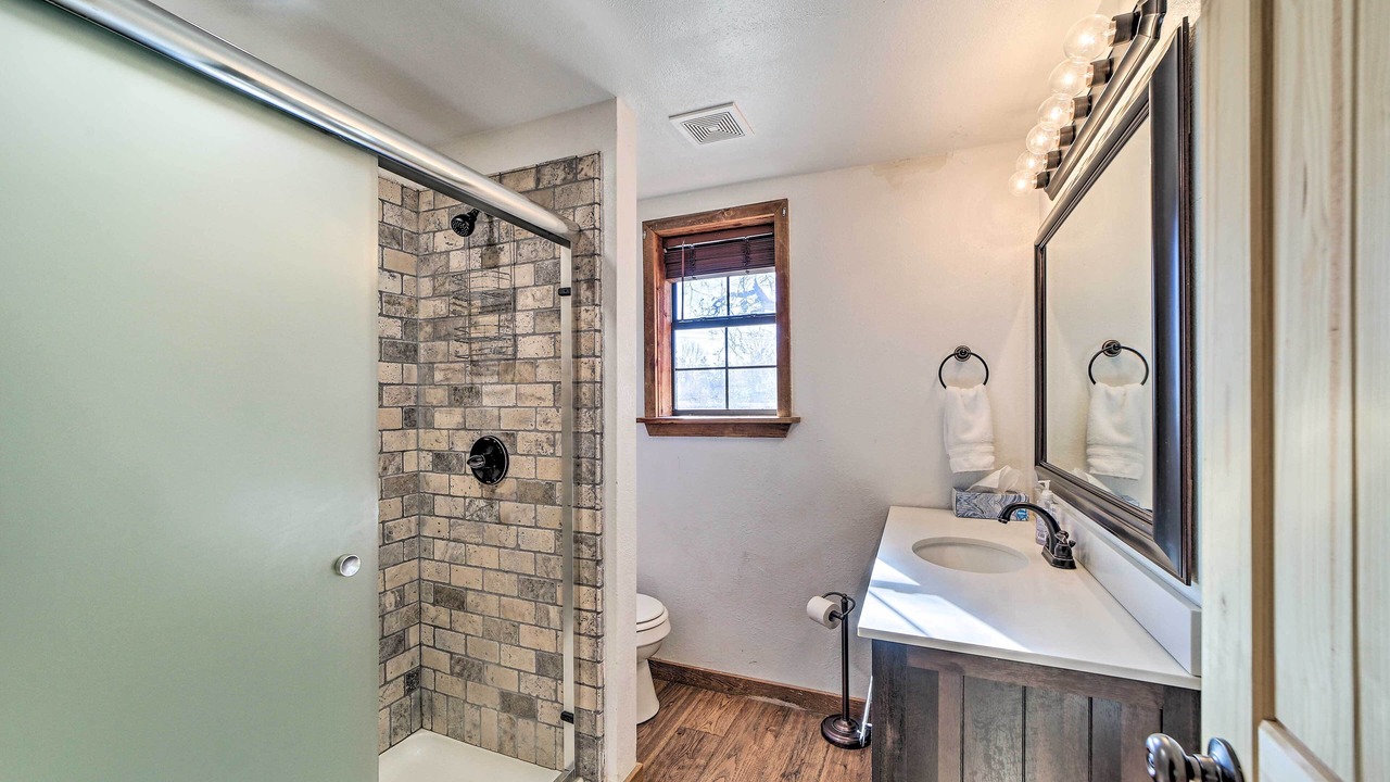 Photo of Bathroom in Wilburton