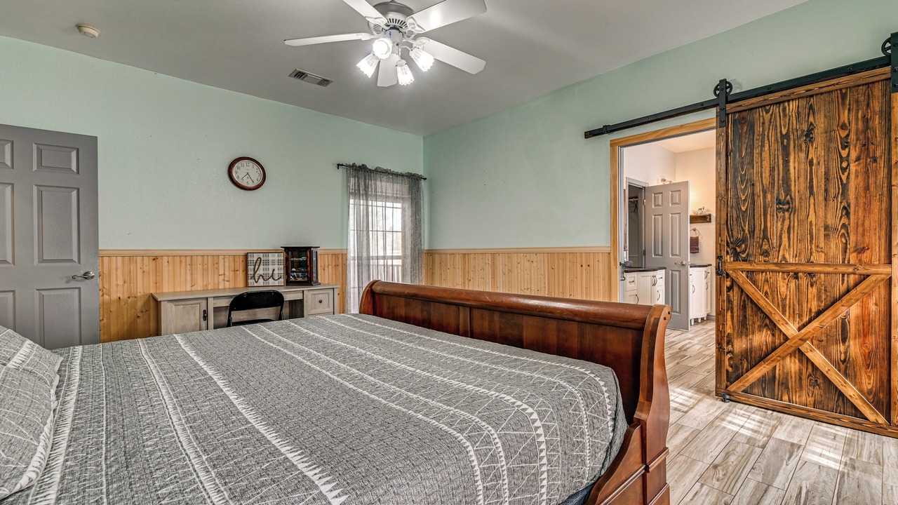 Photo of Bedroom in Sherman