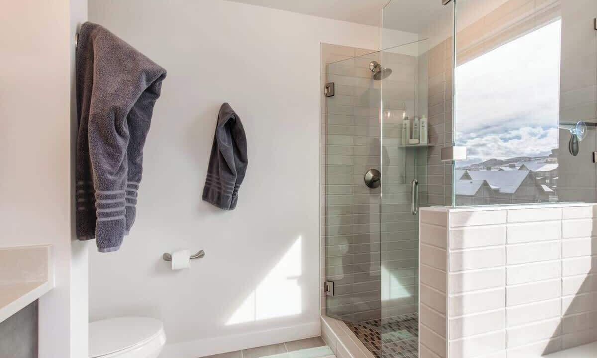 Photo of Bathroom in Deer Mountain