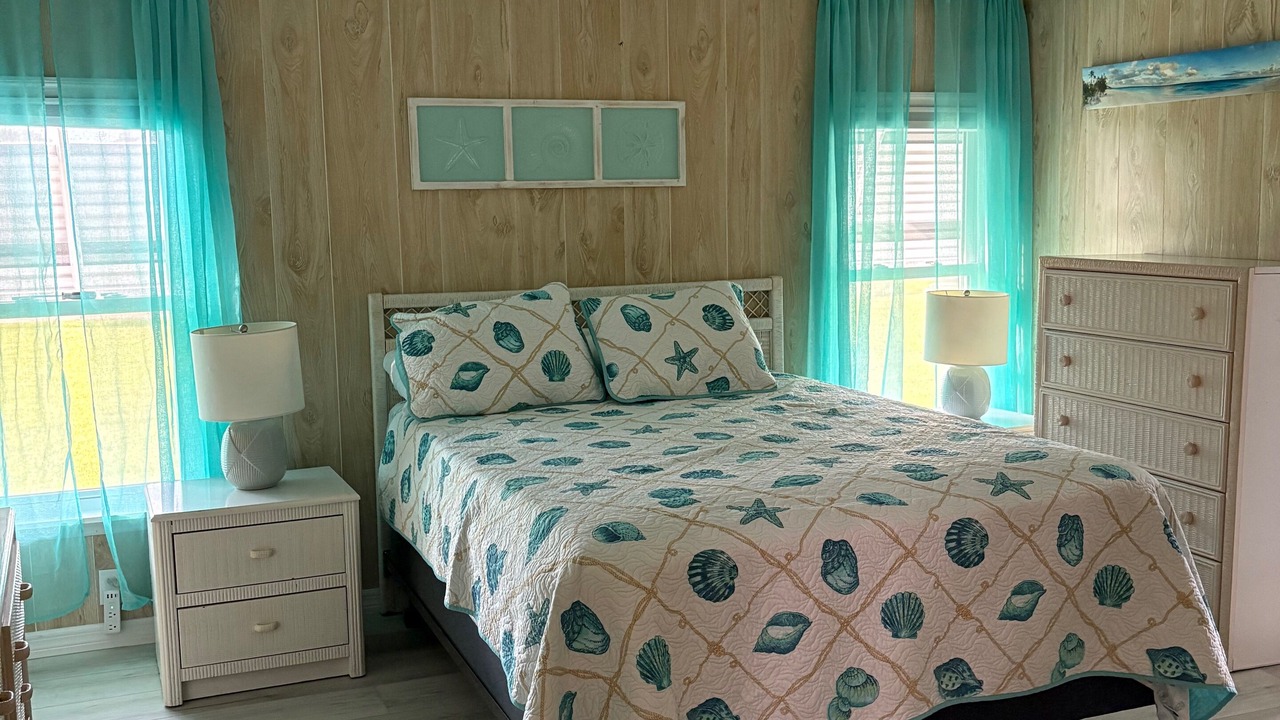 Photo of Bedroom in Zephyrhills West