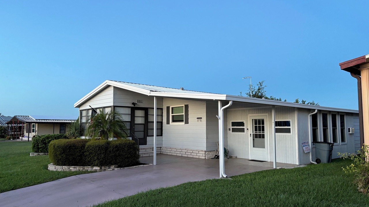 Photo of Outdoor in Zephyrhills West