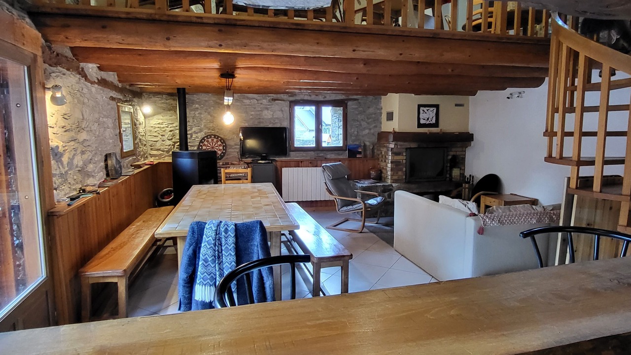 Photo of Livingroom in Estarvielle