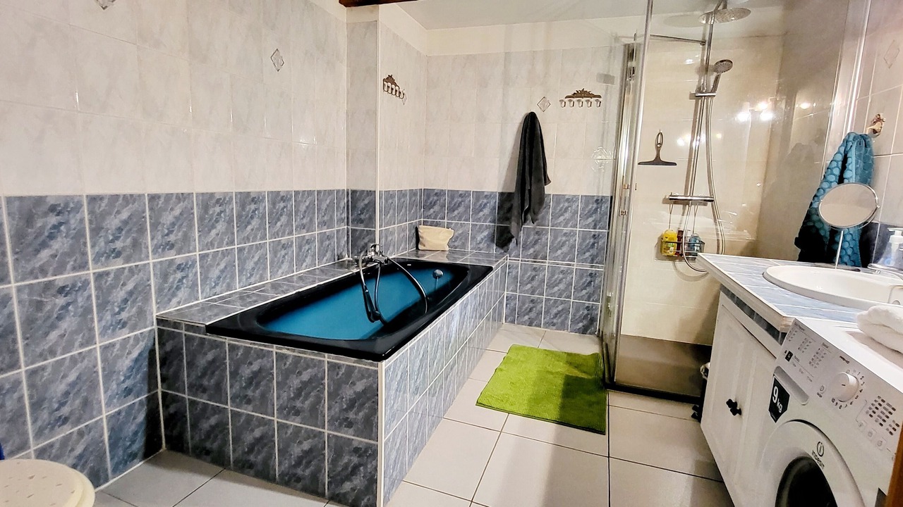 Photo of Bathroom in Estarvielle