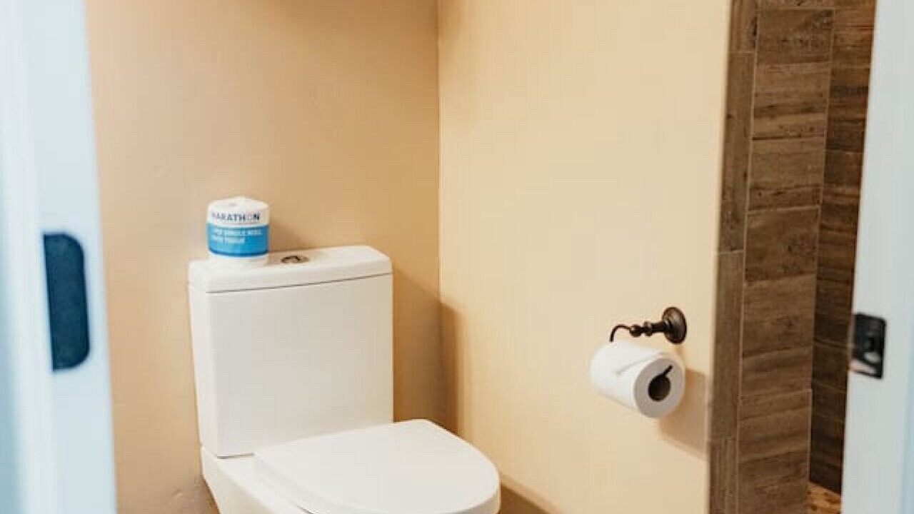 Photo of Bathroom in Silt