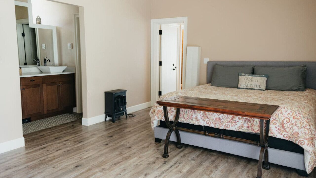 Photo of Bedroom in Silt