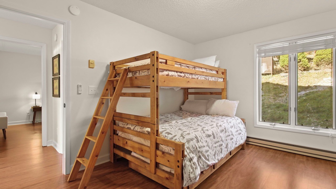 Photo of Bedroom in Charter Hills