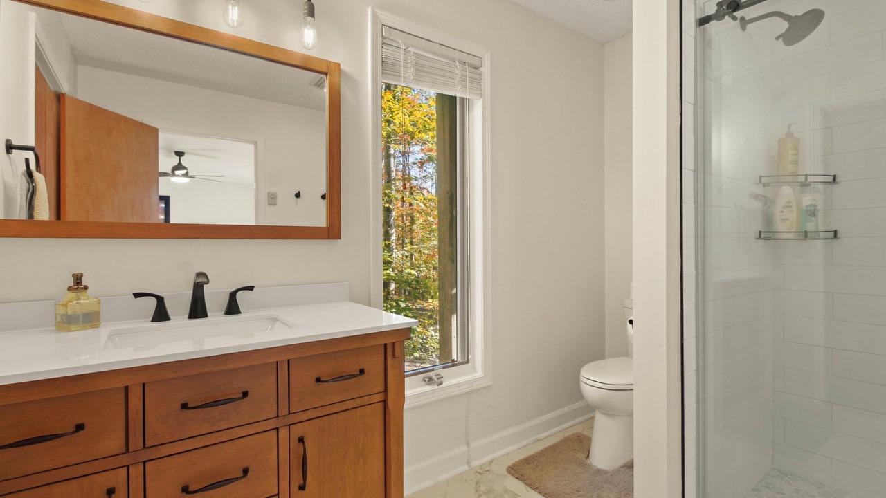 Photo of Bathroom in Charter Hills