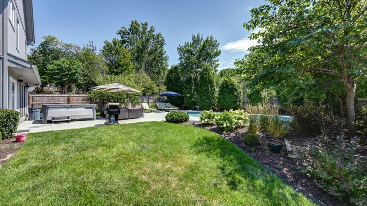 Photo of Outdoor in Lenexa