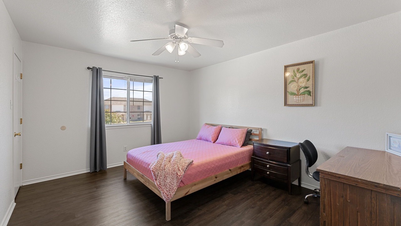 Photo of Bedroom in Killeen