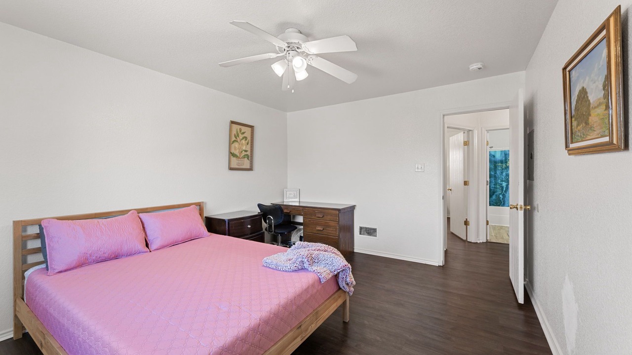 Photo of Bedroom in Killeen