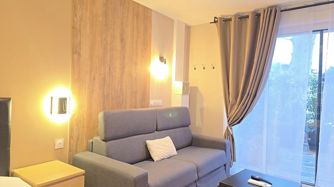 Photo of Livingroom in Moyen-Vernet
