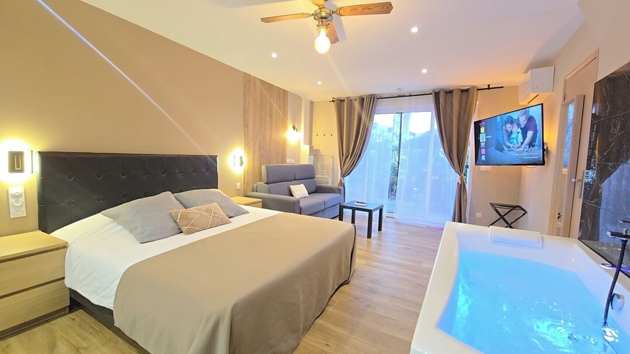 Photo of Bedroom in Moyen-Vernet