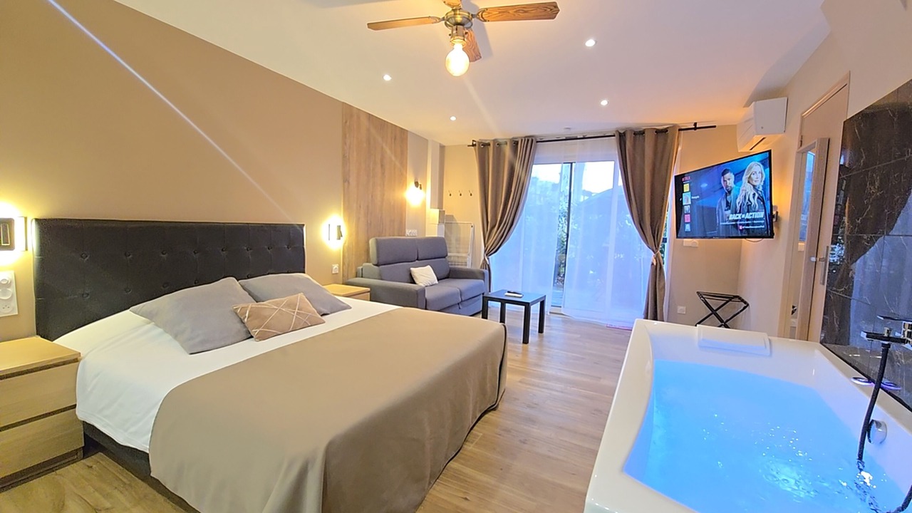 Photo of Bedroom in Moyen-Vernet