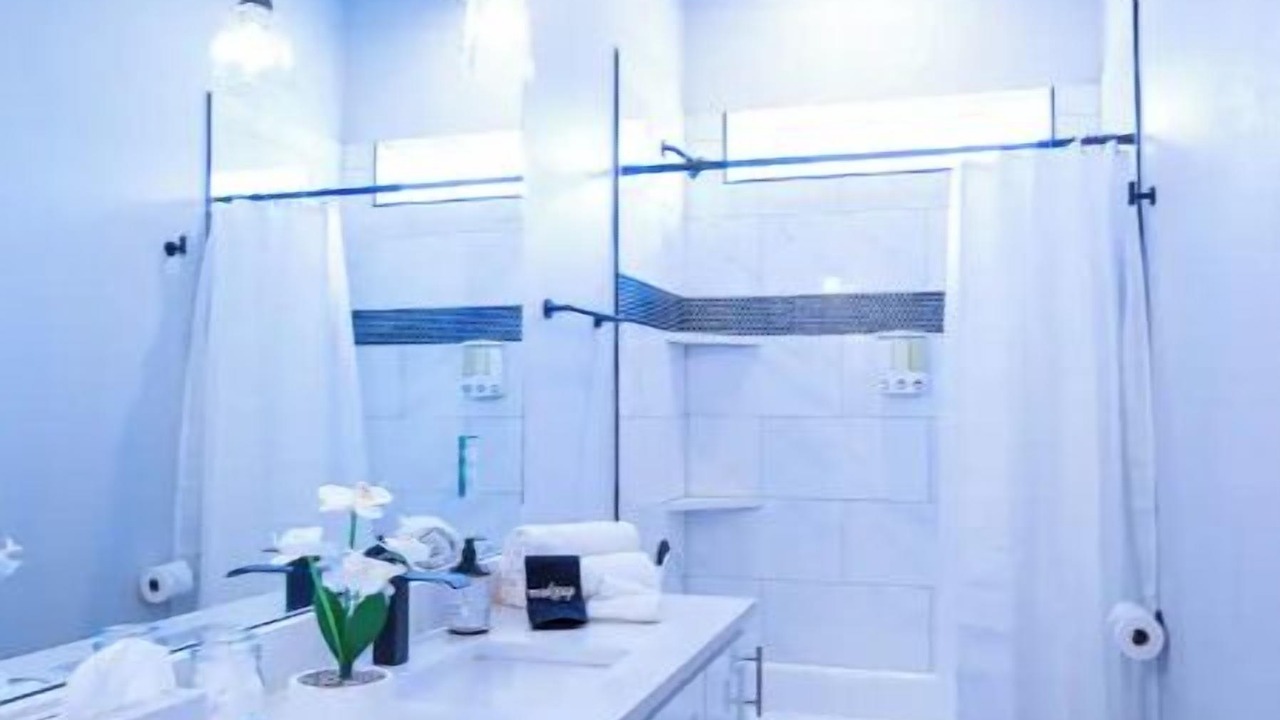 Photo of Bathroom in Cedar Crest