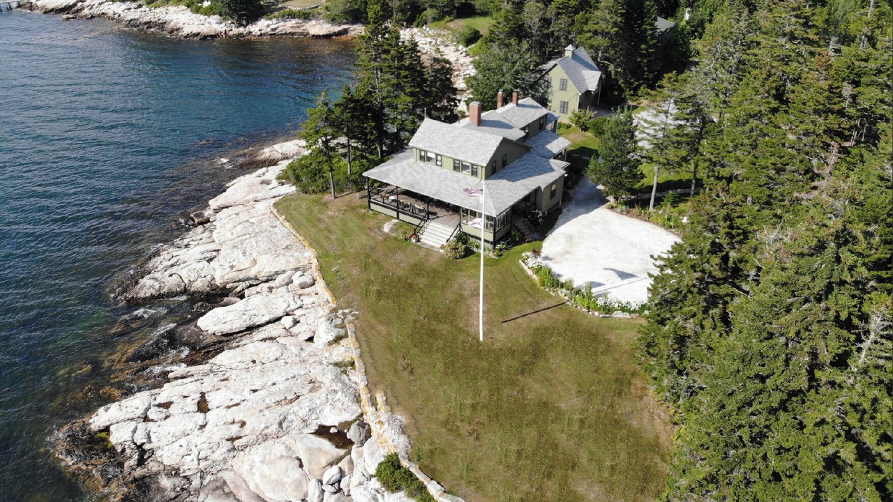 Photo of Others in Friendship