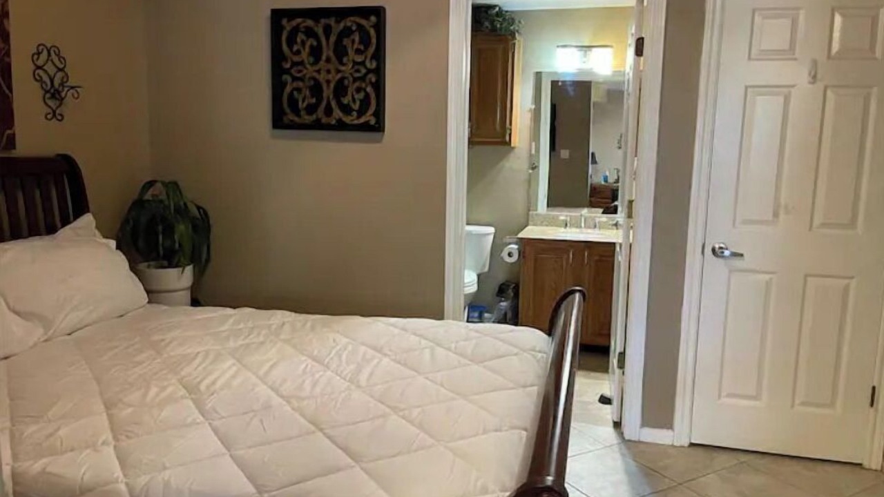 Photo of Bedroom in Highland Lake Estates