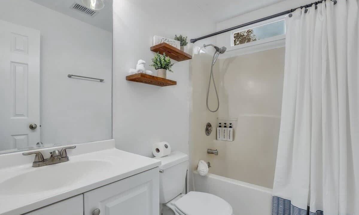 Photo of Bathroom in Richmond Hill