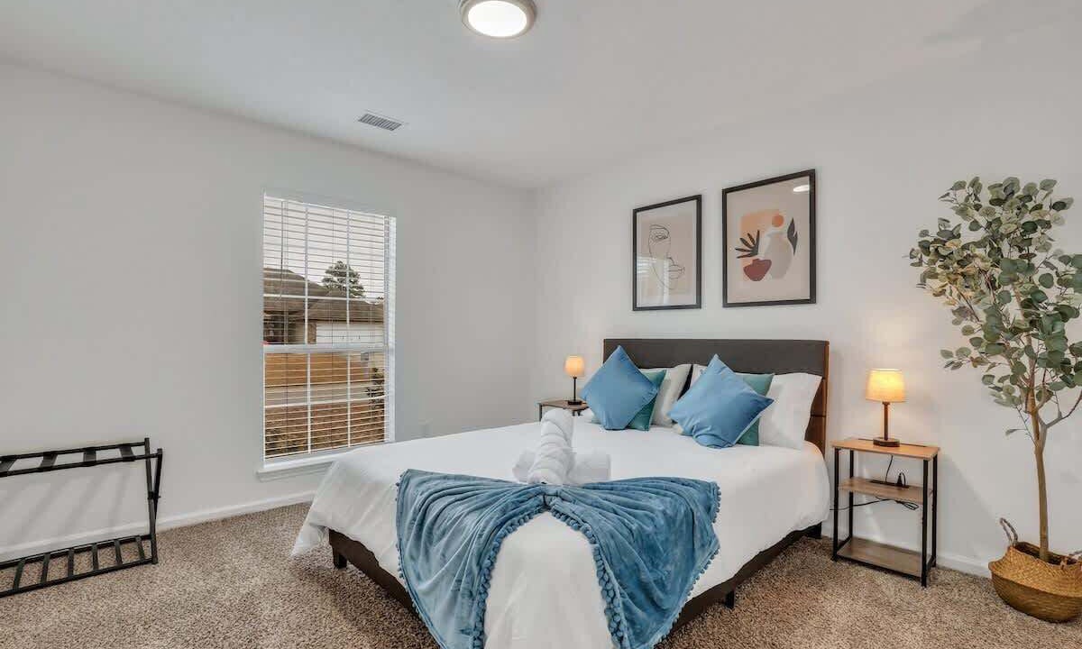 Photo of Bedroom in Richmond Hill
