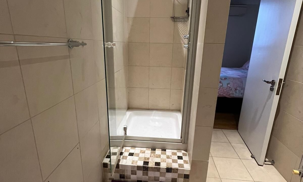 Photo of Others in Kensington