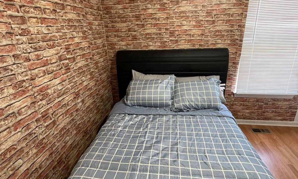 Photo of Bedroom in Cleveland