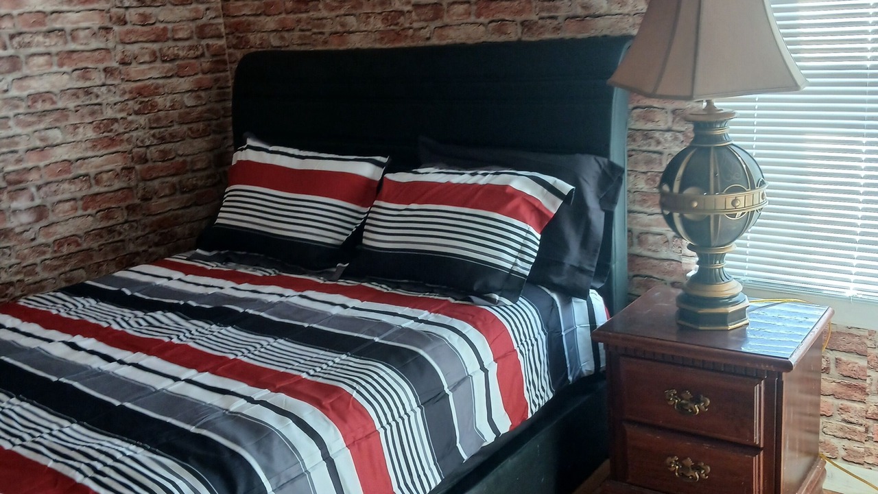 Photo of Bedroom in Cleveland