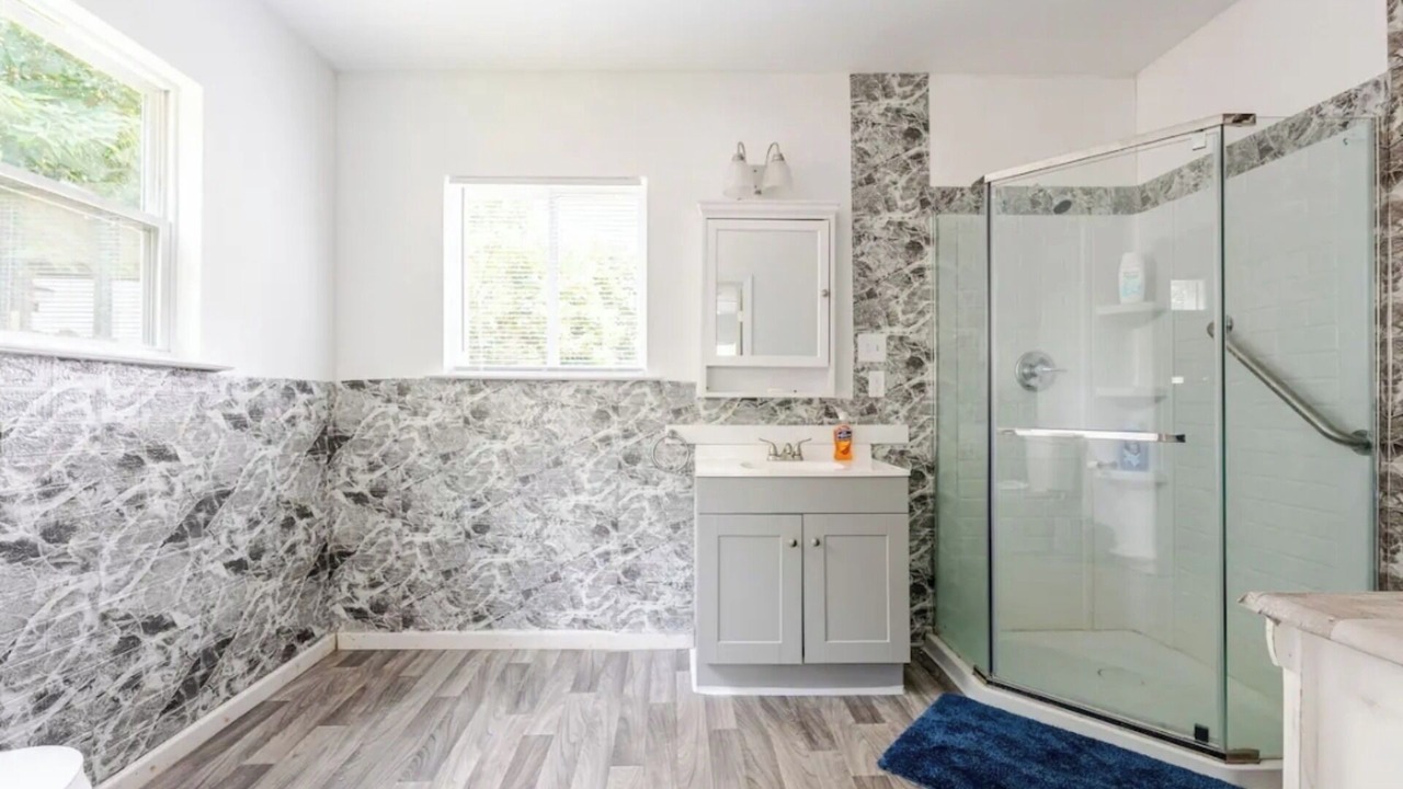 Photo of Bathroom in Cleveland