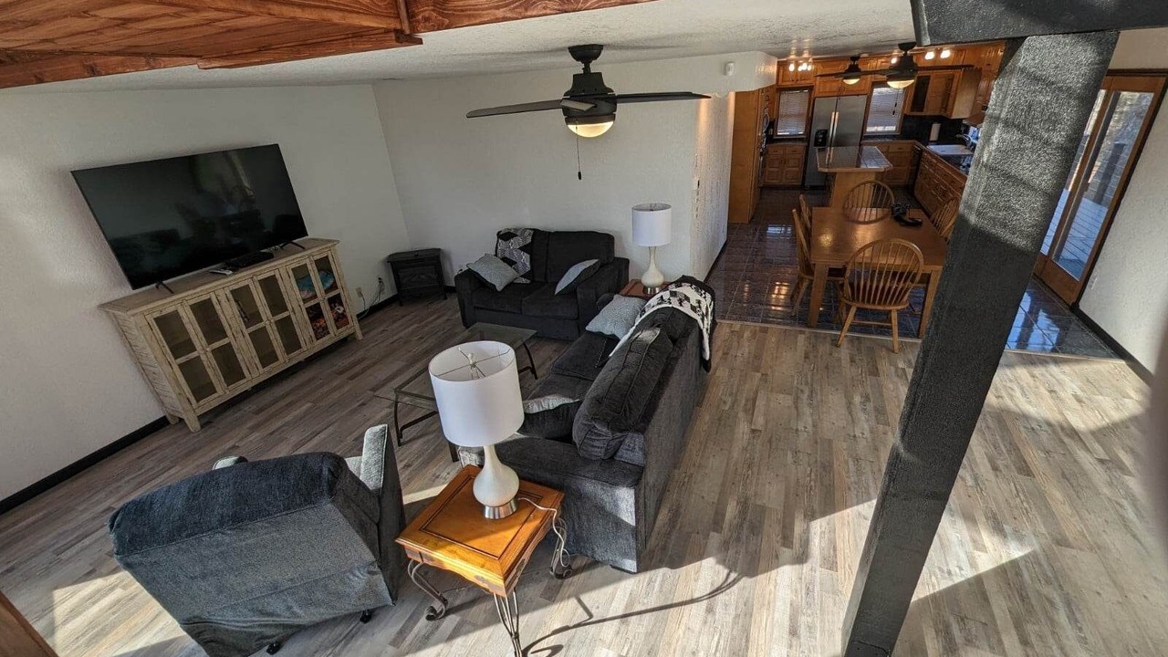 Photo of Livingroom in Kingston