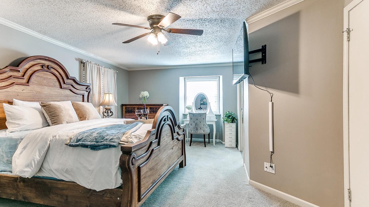Photo of Bedroom in Tulsa