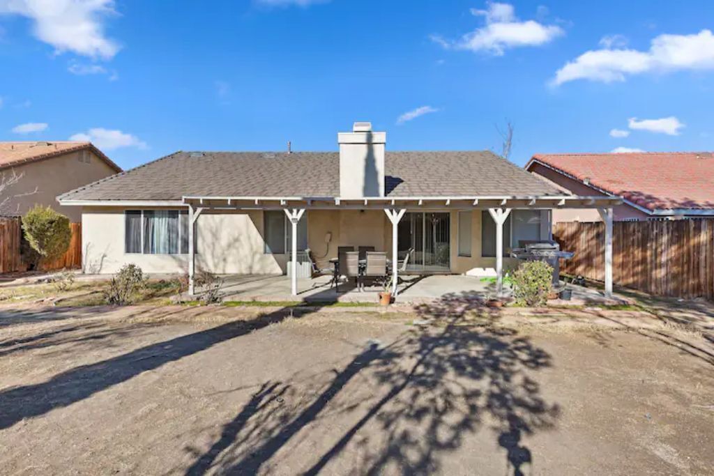 Photo of Outdoor in Victorville