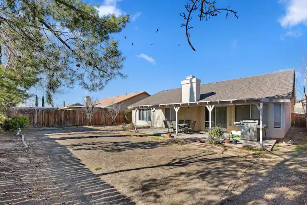 Photo of Outdoor in Victorville
