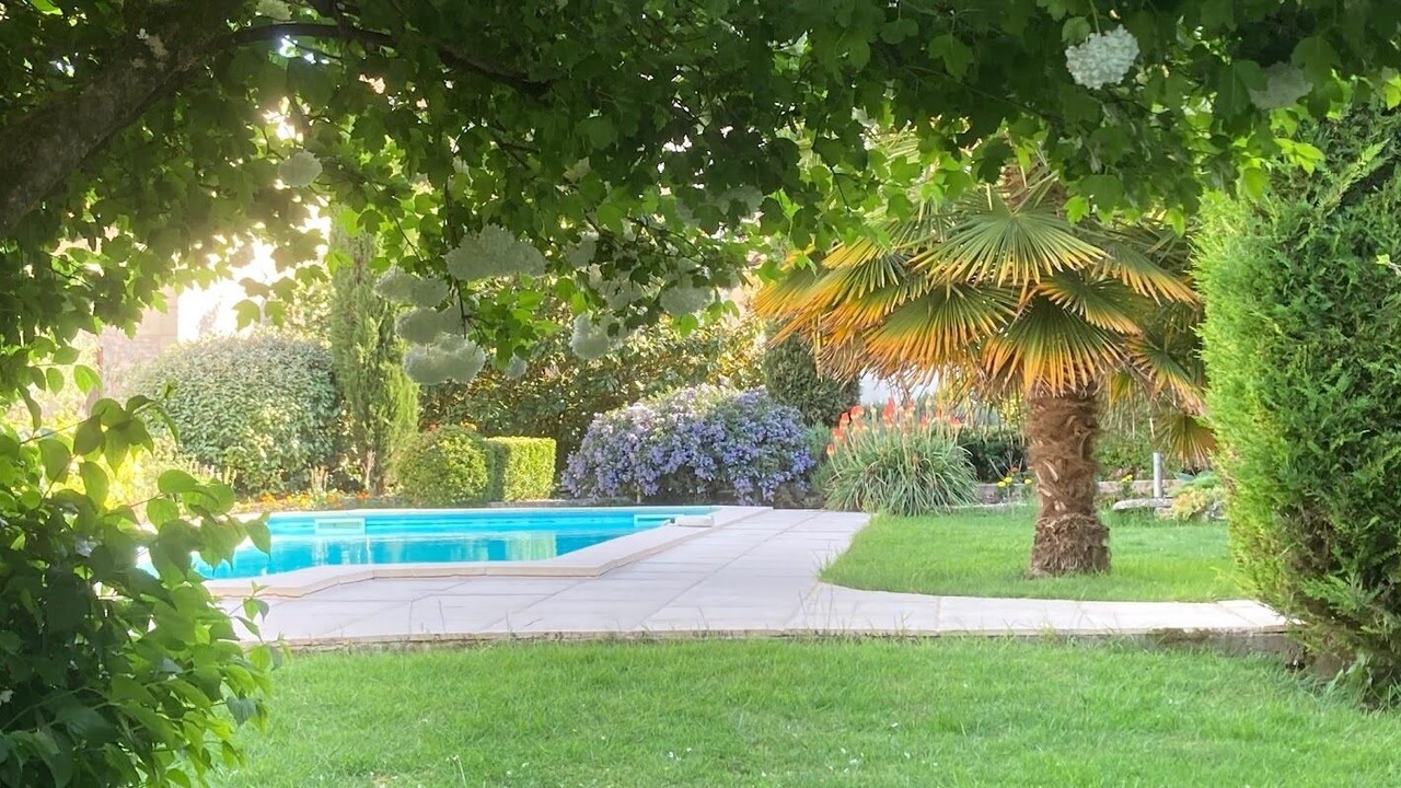 Photo of Outdoor in Saint-Hilaire-de-Villefranche