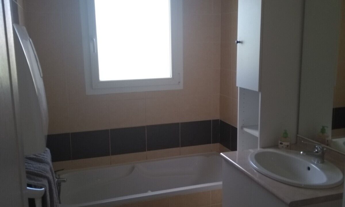 Photo of Bathroom in Thorigne