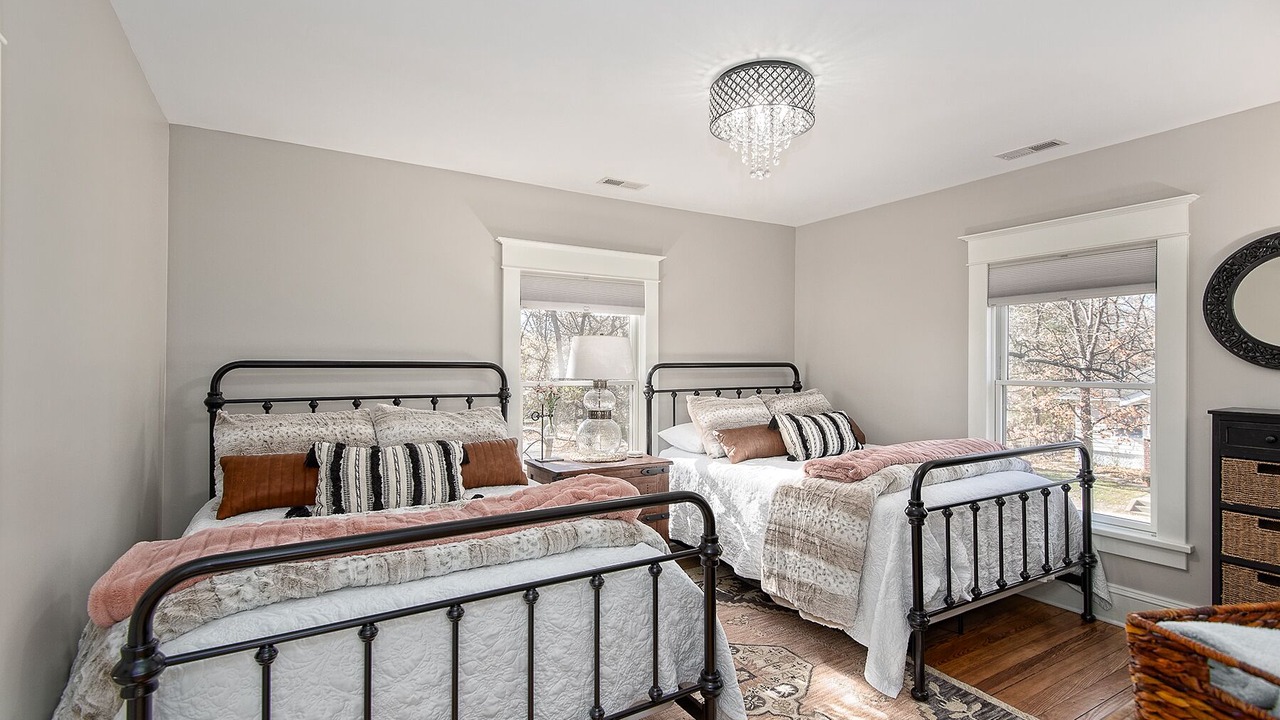 Photo of Bedroom in University Place