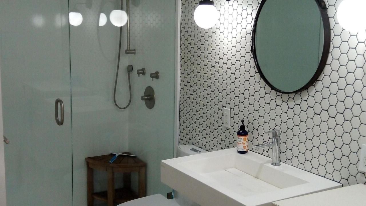 Photo of Bathroom in Coronado Cays