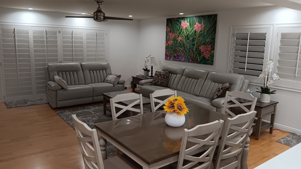 Photo of Livingroom in Coronado Cays