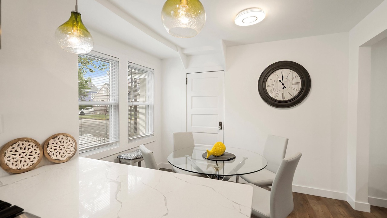 Photo of Others in Wall