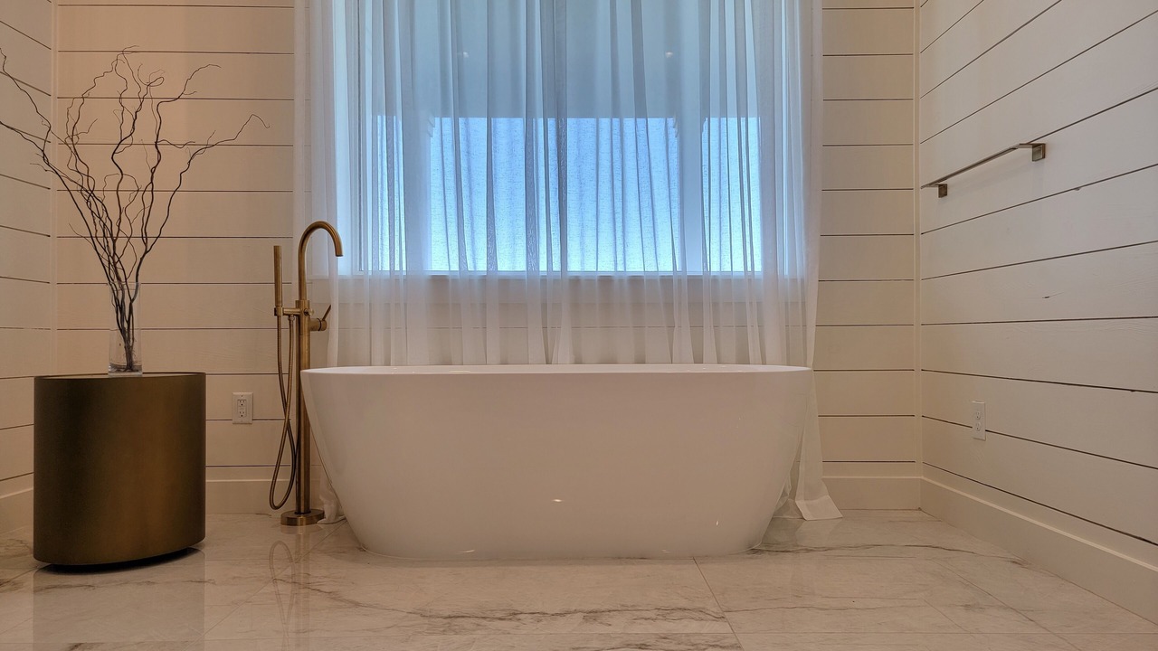 Photo of Bathroom in Galveston