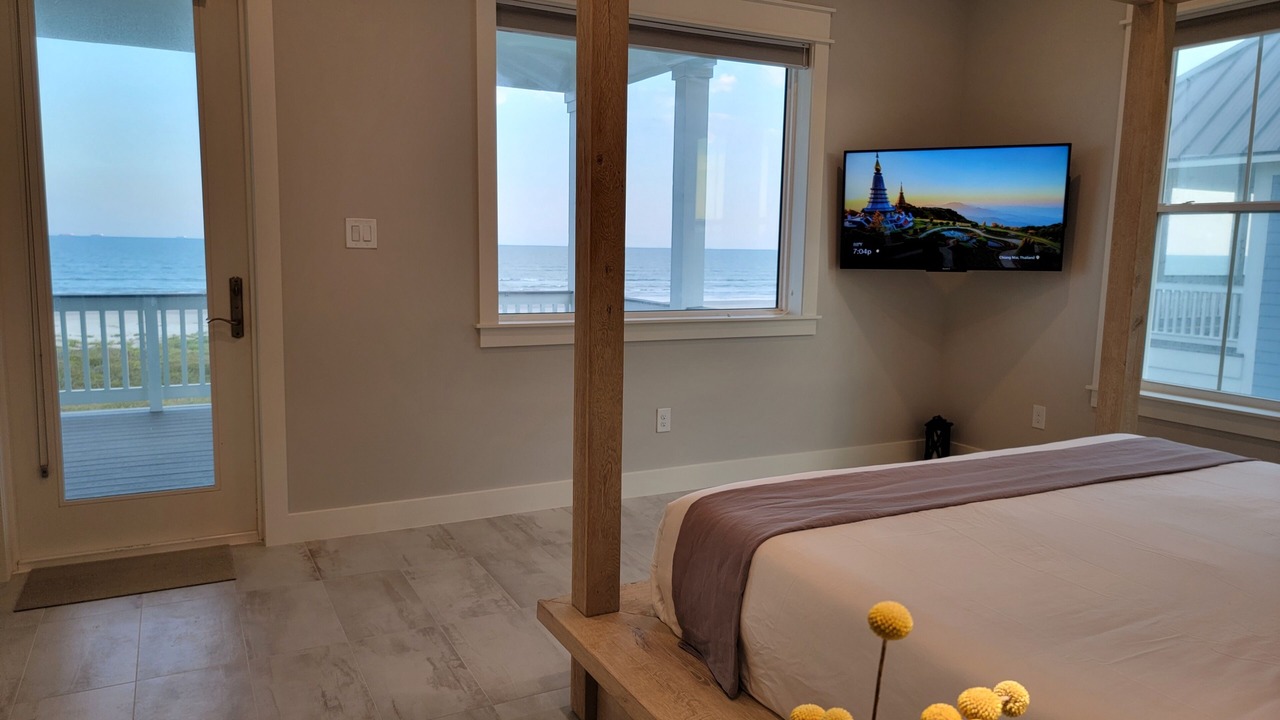 Photo of Bedroom in Galveston
