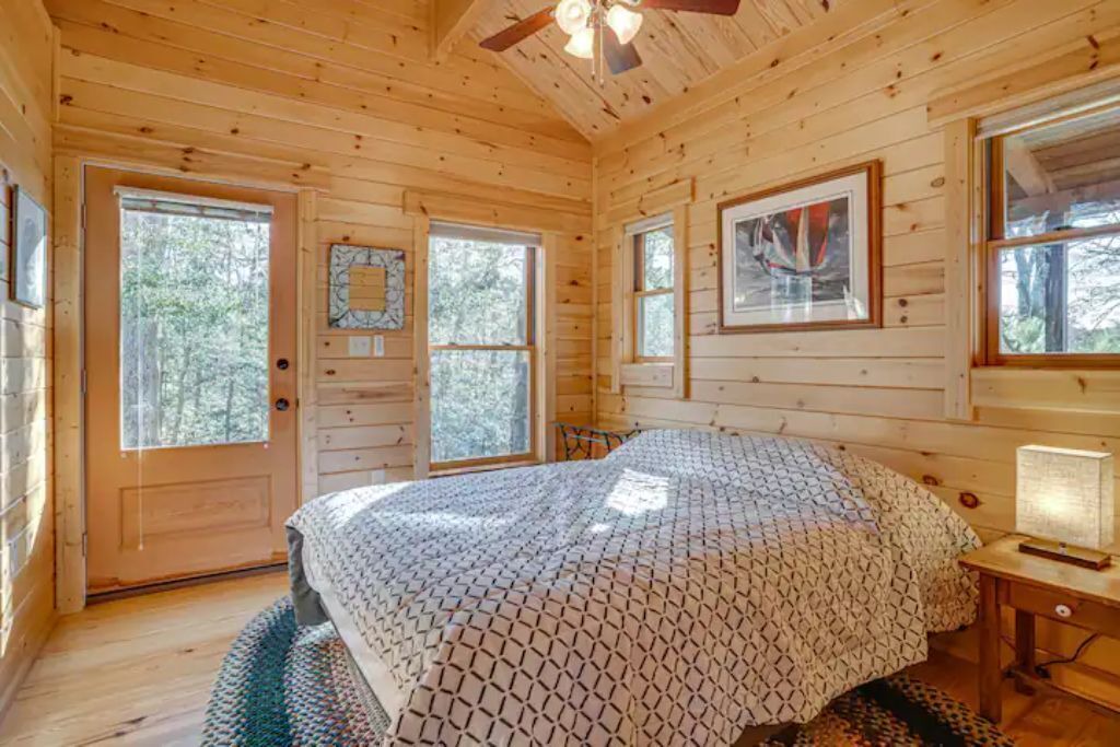 Photo of Bedroom in Ridge